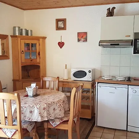 Apartment Les Chenes Rouges